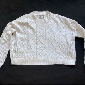 Hollister Cream Cable Knit Sweater